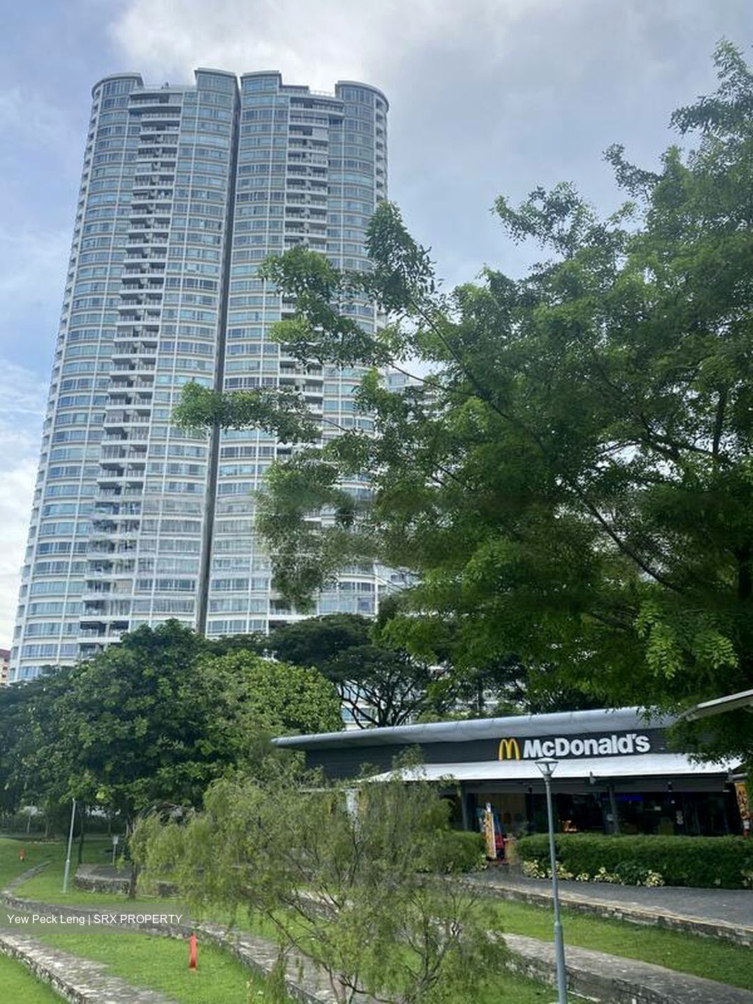 Clover By The Park (D20), Condominium #519109521